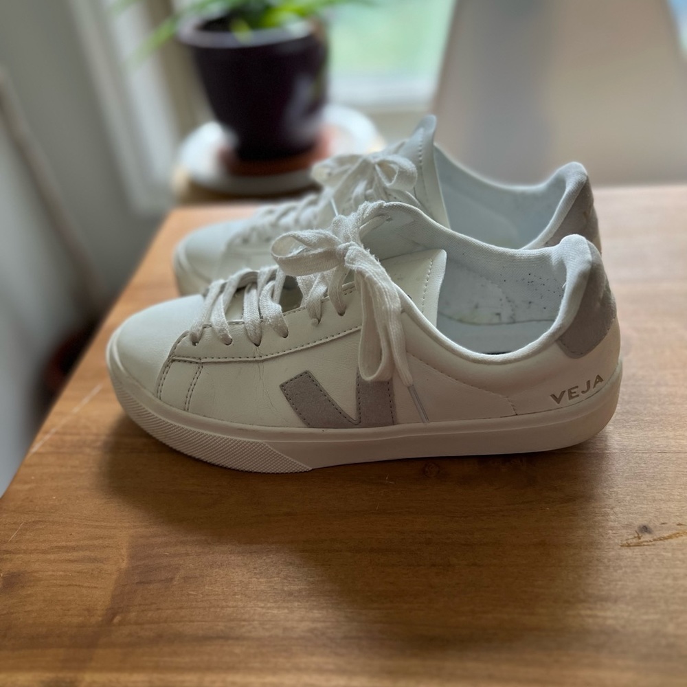 Veja sneakers